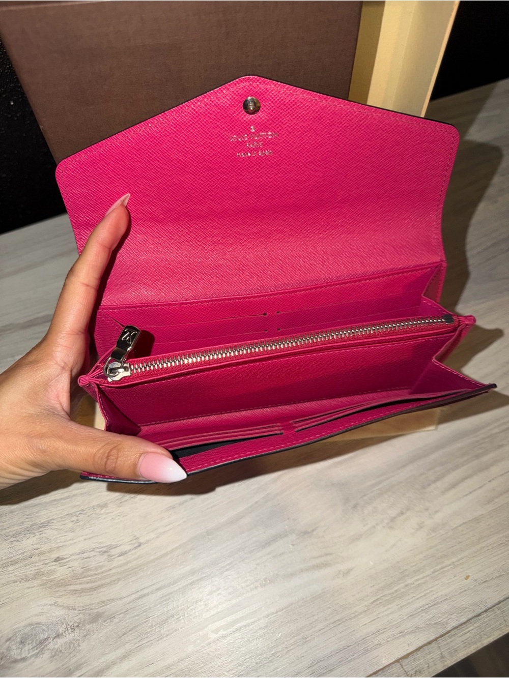 🔥SALE!🔥 Louis Vuitton Pink Epi Leather Envelope Wallet - Picture 5 of 9